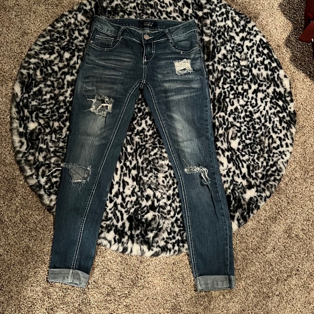 Crop ripped jeans